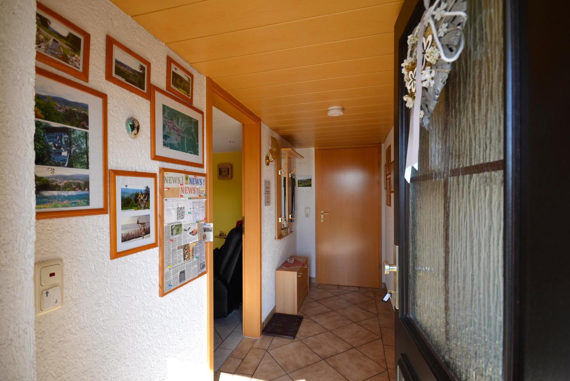 Ferienwohnung Rennsteigblick Suhl Rom bilde